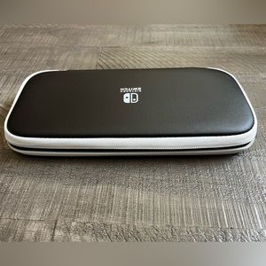 Nintendo Switch Case